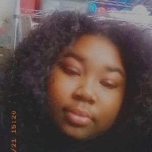 Meet your Posher, Jasmine